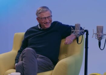 “I didn’t expect ChatGPT to get so good” | Unconfuse Me with Bill Gates