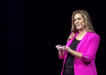 Social Media is Making Us Unsocial | Kristin Gallucci | TEDxBocaRaton