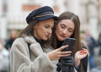 Reviewing AI Tools for Event Planning