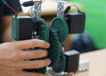 AI in Creating and Monetizing Podcasts