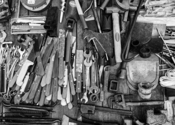 AI Tools for Supply Chain Management